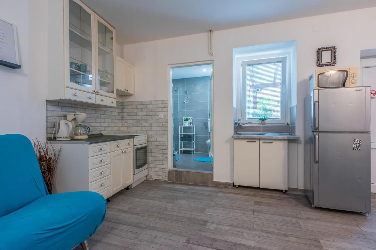 קריקווניצה Apartments Kalla מראה חיצוני תמונה