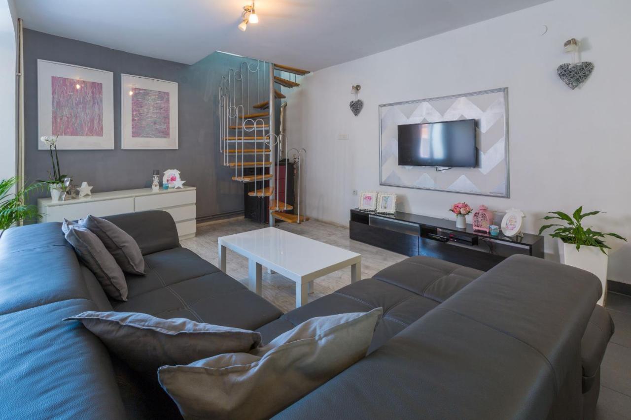 קריקווניצה Apartments Kalla מראה חיצוני תמונה