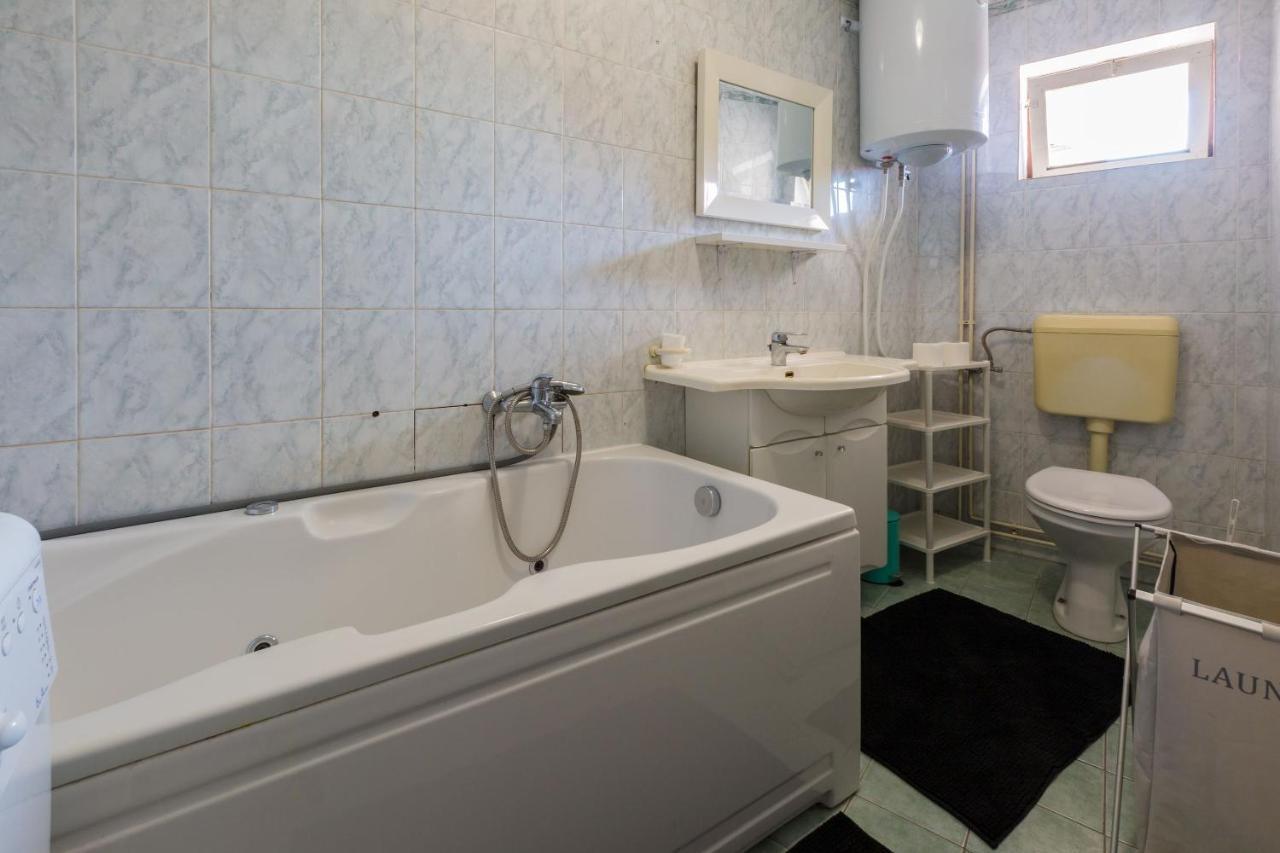 קריקווניצה Apartments Kalla מראה חיצוני תמונה