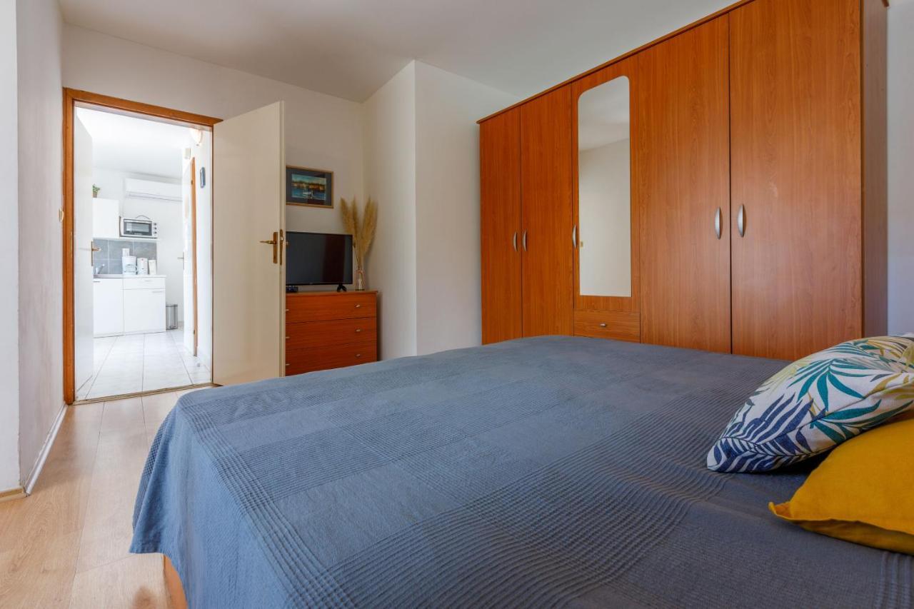 קריקווניצה Apartments Kalla מראה חיצוני תמונה