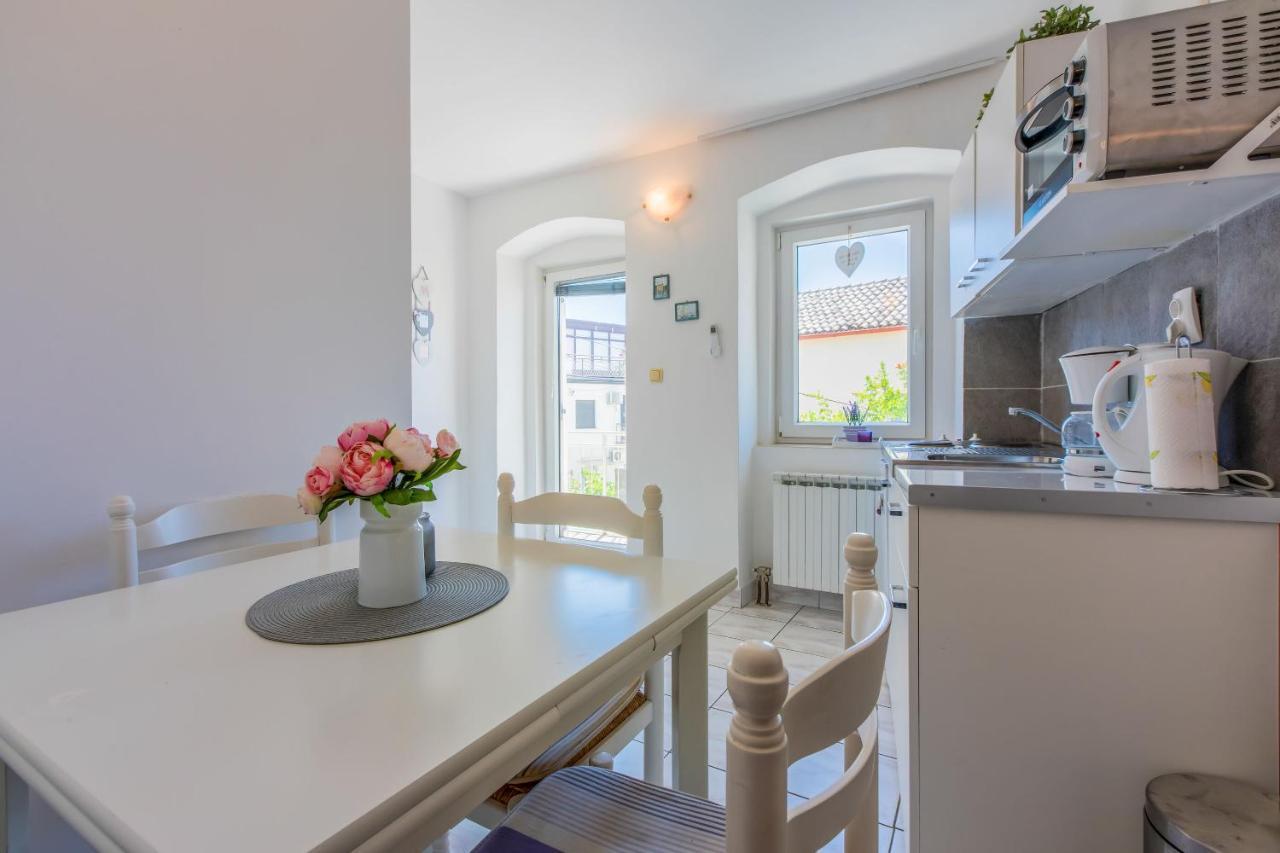 קריקווניצה Apartments Kalla מראה חיצוני תמונה