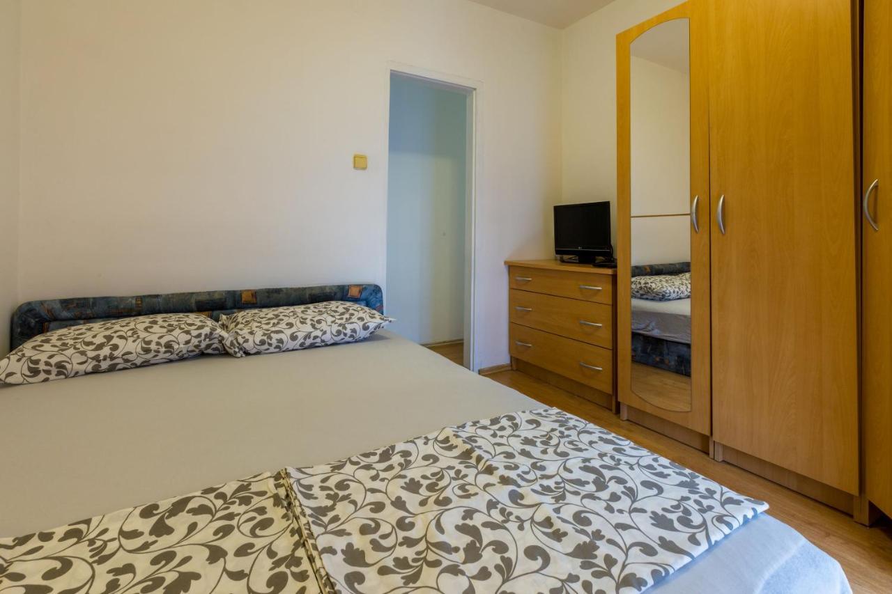 קריקווניצה Apartments Kalla מראה חיצוני תמונה